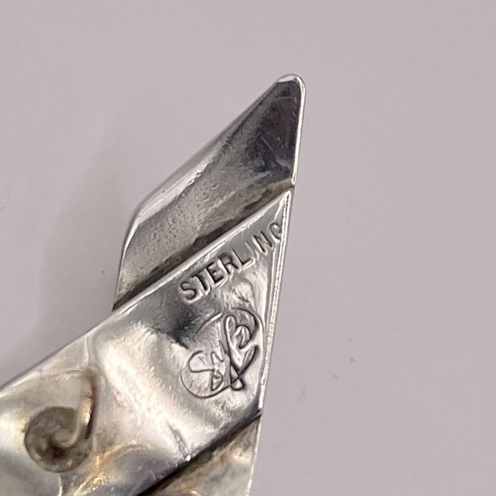 SANDRA BAKER SYB Vintage Sterling Silver Modernist Ribbon Earrings - Picture 9 of 12